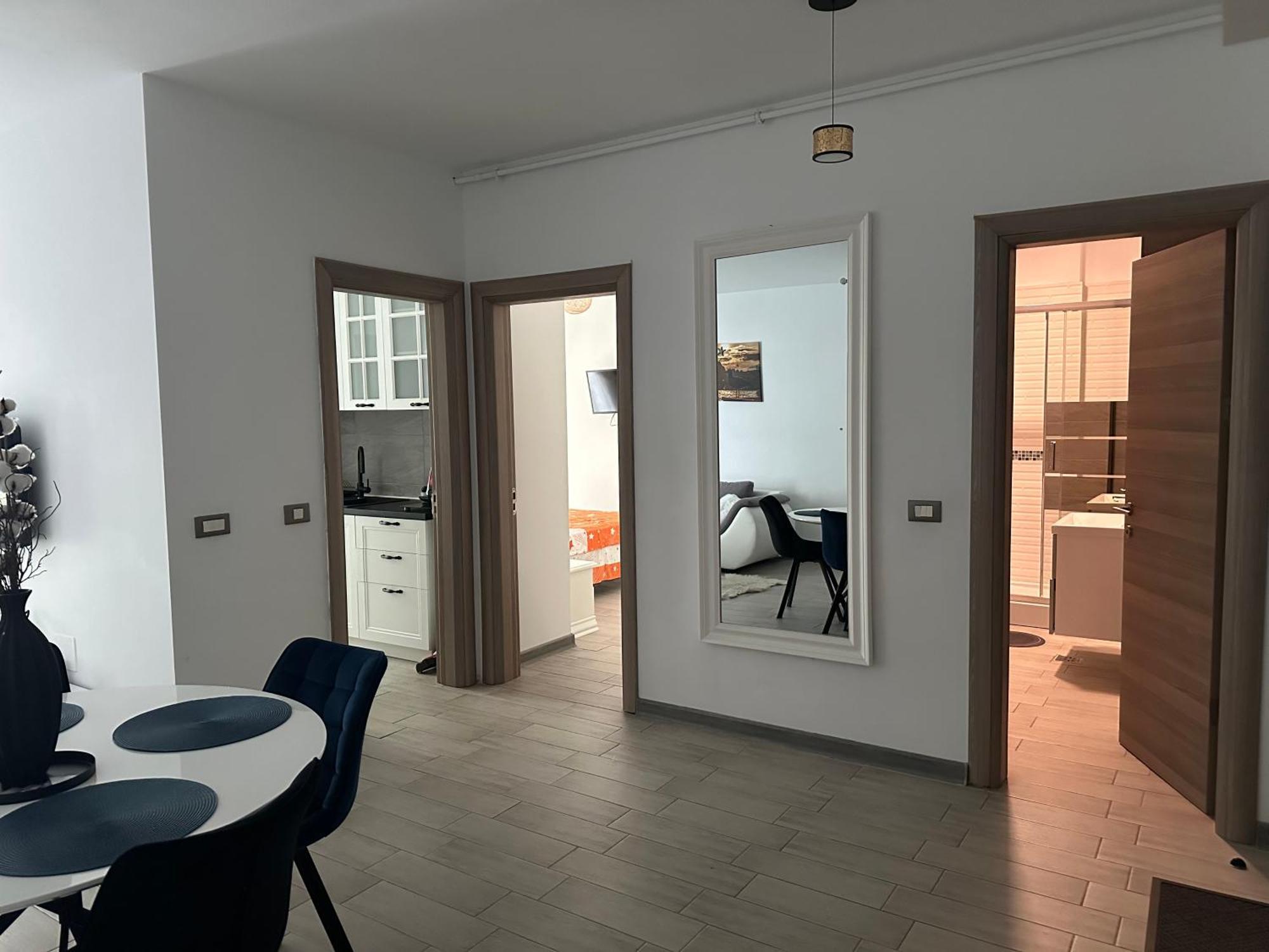 Waves 13 Apartment นาโวดาริ ภายนอก รูปภาพ